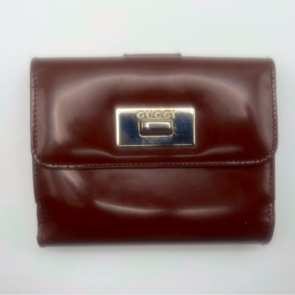 Gucci Dark Brown Leather Wallet with Silver Accent. COA included.